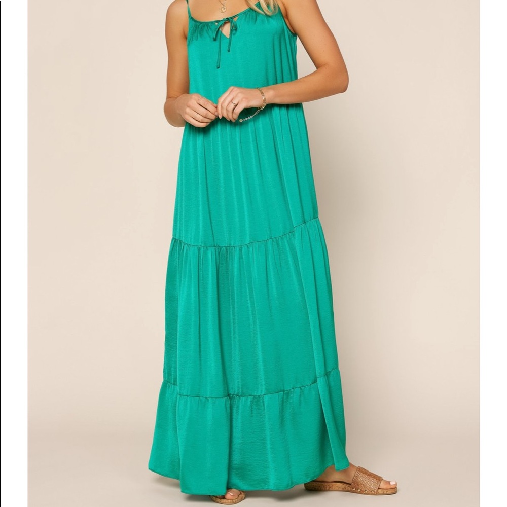 Skies Are Blue Tiered Maxi Dress Green XS